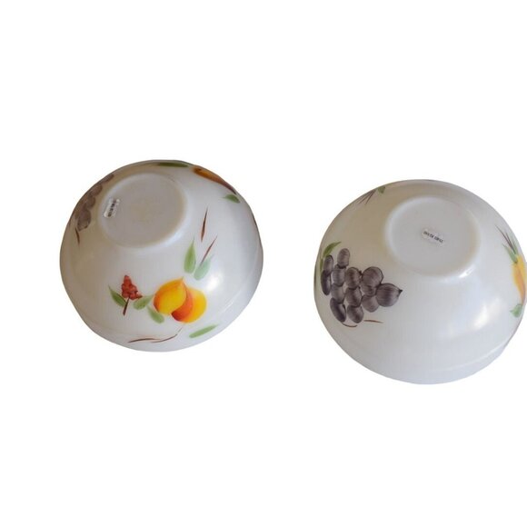 2 Vintage Fire King Ware Gay Fad Oven Safe Bowls Milk Glass TV Prop "This is Us" - Picture 4 of 9